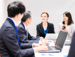 應用外語系薪水